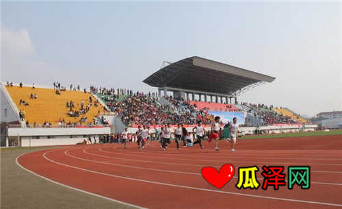 �˶�����͸�600��