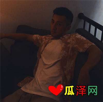 一句污话把男朋友撩硬