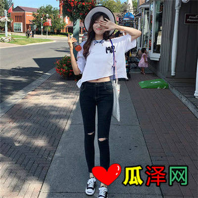 ˼ɼ