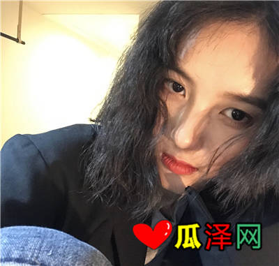 Ψ
